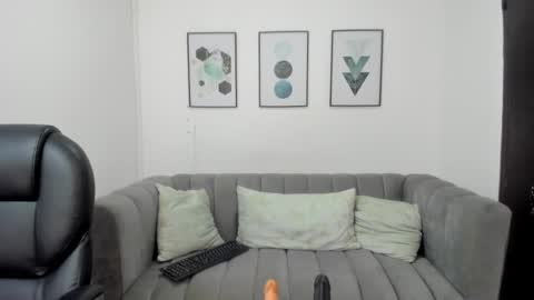 Violetta online show from October 19, 3:03 pm