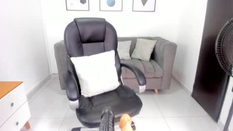 Violetta online show from October 30, 2:51 pm