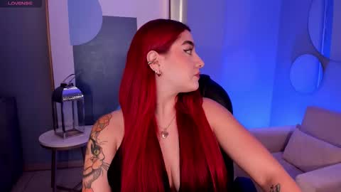 Violett Castel online show from September 19, 7:13 pm