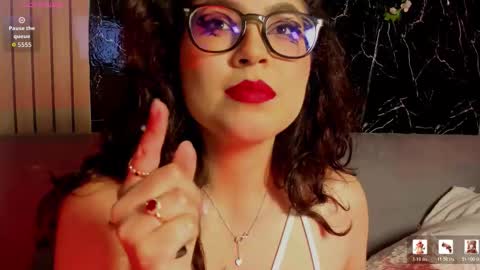 violette_velle online show from March 25, 3:26 pm