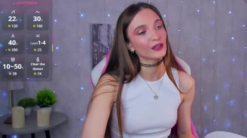 Snapshot of virdjinia_green chatting on October 23, 10:10 am Virdjinia online show from October 23, 10:10 am