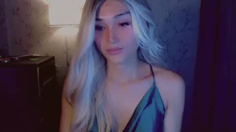 Pearl online show from February 22, 3:07 am