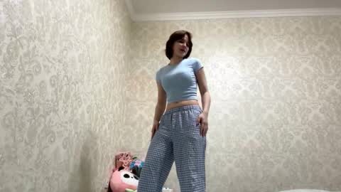 Sonya online show from March 9, 2:20 pm