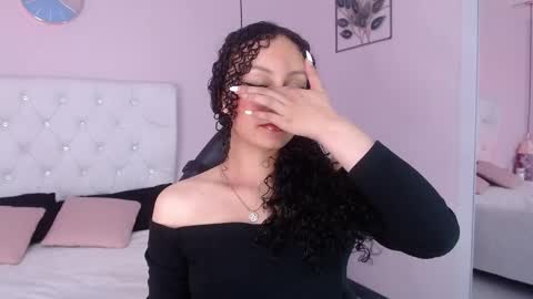 Vivi online show from October 11, 4:39 am