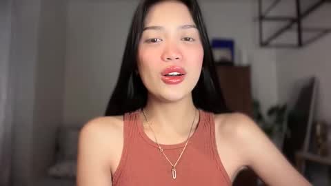 Vivian online show from March 8, 11:52 pm