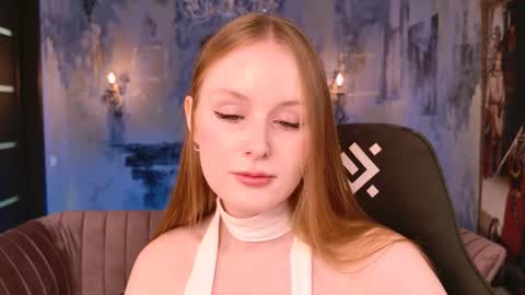 Vivien online show from November 12, 1:09 pm