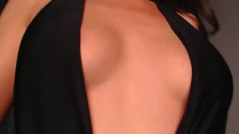 Vivienne online show from January 25, 4:31 pm