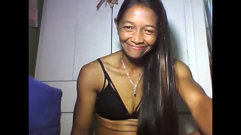 vixen_lina online show from April 25, 4:48 pm