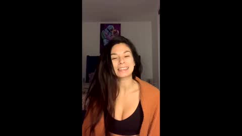 vixenblade online show from January 9, 6:18 am