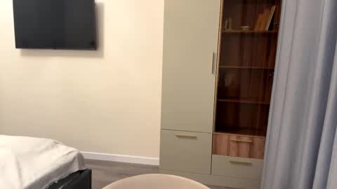 Miss Mia online show from March 9, 2:53 pm