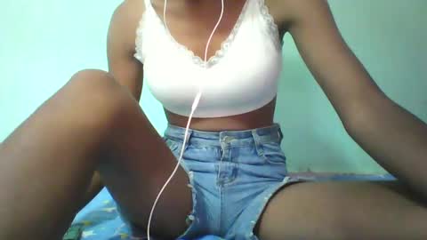 vounialdy online show from January 21, 6:33 am