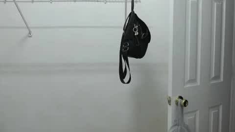 Strokahontasxxx online show from December 17, 4:38 am