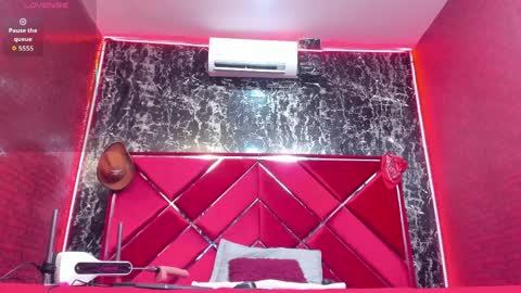 waleska   online show from April 5, 12:04 pm