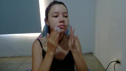 Wanda online show from March 22, 12:33 pm