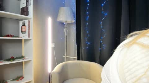 Samanta online show from February 24, 8:51 pm