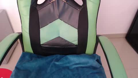 Trixie 3 online show from February 5, 9:40 pm