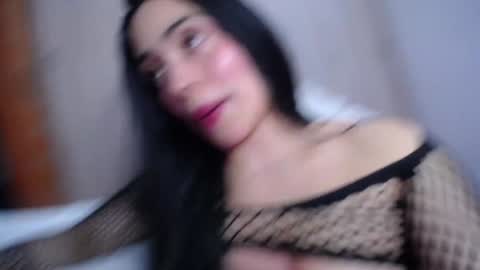 we_we77 online show from January 28, 11:50 pm