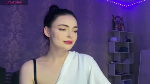 Alice online show from March 14, 6:42 pm