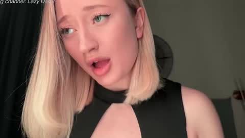 Daisy    online show from March 1, 6:07 pm