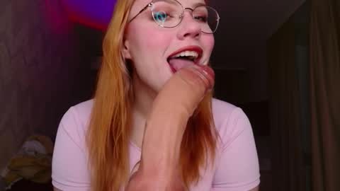 Wendy  online show from October 30, 4:08 pm