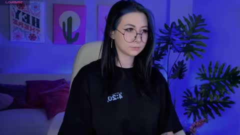 little girl who is always rightLisa online show from January 10, 1:32 am