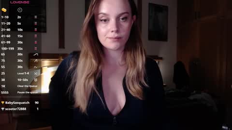 Lana online show from October 8, 6:56 pm