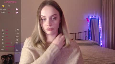 Lana online show from February 12, 3:28 pm