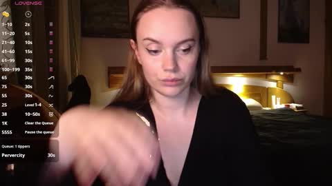 Lana online show from December 2, 9:39 pm