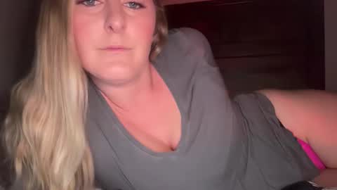 Scarlett online show from March 27, 1:18 am