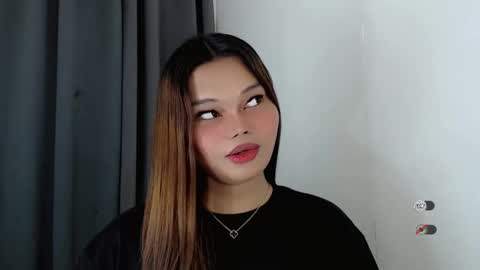 wet_velvet_xo online show from February 12, 6:15 am