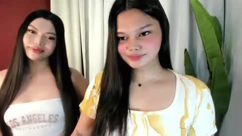 wet_velvet_xo online show from February 24, 11:42 am