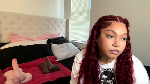 SheSquirts online show from December 13, 9:43 pm