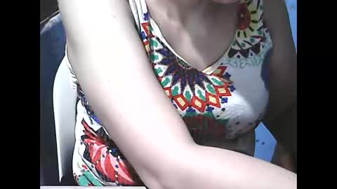 Snapshot of wethornypussy4u chatting on September 13, 6:05 pm wethornypussy4u online show from September 13, 6:05 pm