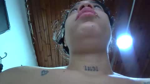 white_sexy_ online show from October 2, 10:42 am