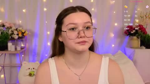 Sarah online show from February 26, 4:30 am