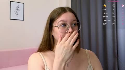 Sarah online show from March 12, 9:55 am