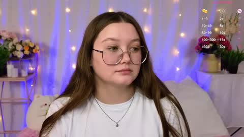 Sarah online show from February 26, 2:38 pm