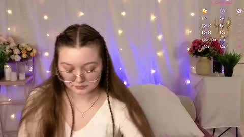 Sarah online show from March 4, 4:38 am