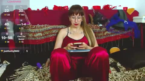 VICTORIA online show from October 27, 4:52 am