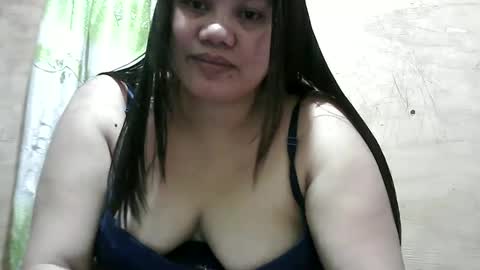 wild_pussy92xx online show from December 19, 1:28 am