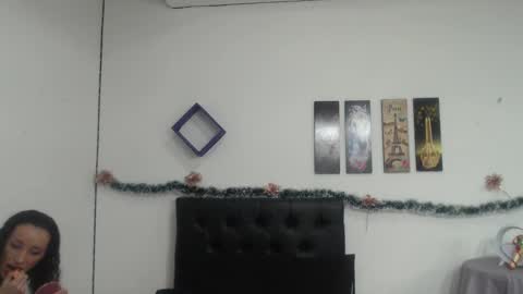 wildbarbie6 online show from December 31, 6:24 pm