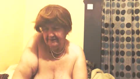 WildRedCat online show from March 17, 11:42 pm