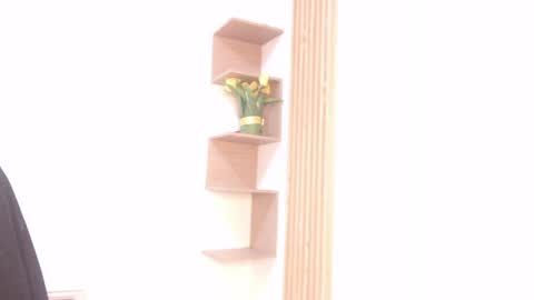 luna online show from April 8, 1:02 pm