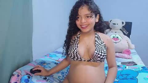  Winnifer Gonzalez  online show from September 15, 3:48 am