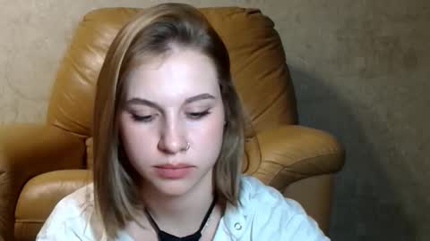 wira_witch online show from November 27, 3:37 pm