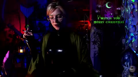 Snapshot of witch_fiona chatting on December 28, 7:43 pm Goddess of two strapons  - Mr. long Don Mr. Pinky online show from December 28, 7:43 pm