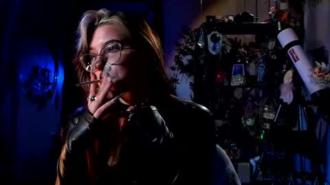 Snapshot of witch_fiona chatting on March 4, 8:05 pm Goddess of two strapons  - Mr. long Don Mr. Pinky online show from March 4, 8:05 pm