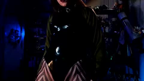 Snapshot of witch_fiona chatting on March 5, 8:01 pm Goddess of two strapons  - Mr. long Don Mr. Pinky online show from March 5, 8:01 pm