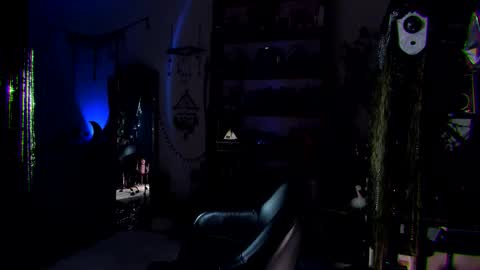 Snapshot of witch_fiona chatting on October 2, 8:14 pm Goddess of two strapons  - Mr. long Don Mr. Pinky online show from October 2, 8:14 pm