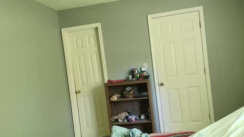 witchbitchmommy online show from May 3, 6:22 pm